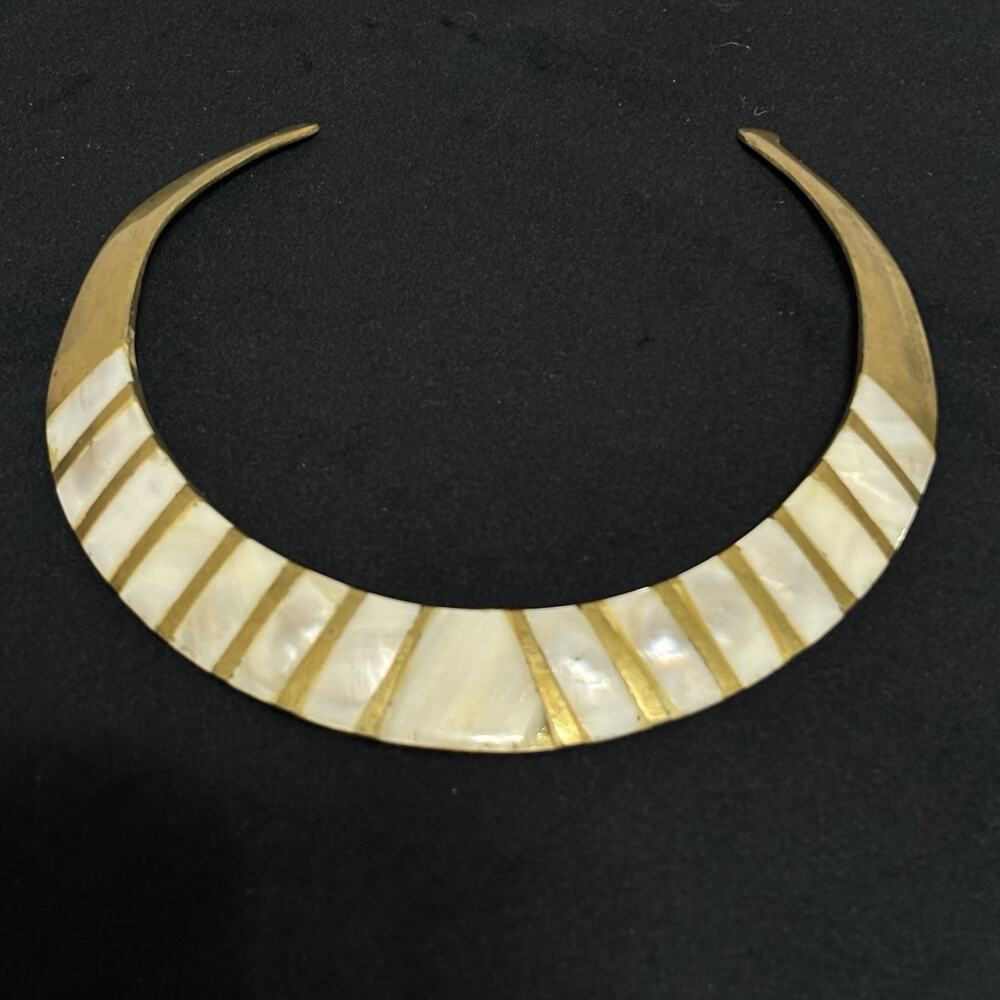 VTG MCM Brass Mother Of Pearl Inlay Choker Bib Collar Necklace Made in India